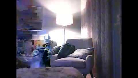 Snapshot of ronvlv chatting on 18, 4, 2026 ronvlv online show from 18, 4, 2026
