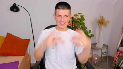 Rony online show from 8, 12, 2024