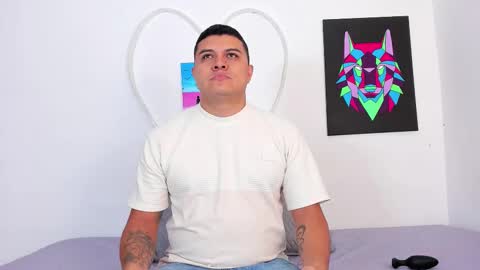 Snapshot of rooxxyy_ chatting on 14, 11, 2025 online show from 14, 11, 2025