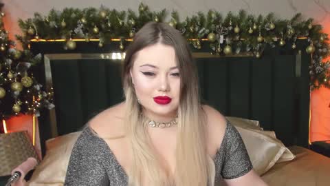 Chloe online show from 25, 12, 2024