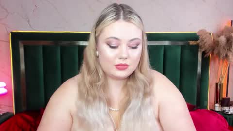 Chloe online show from 21, 10, 2025