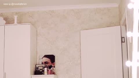 Rosalie online show from 3, 2, 2025