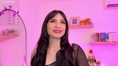 Rose Saenz online show from 11, 12, 2024