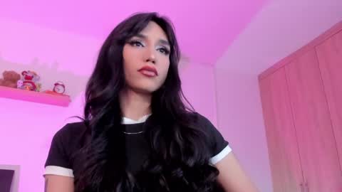 Snapshot of rose__saenz chatting on 17, 4, 2026 Rose Saenz online show from 17, 4, 2026