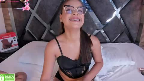 Snapshot of rose_evans__ chatting on 27, 6, 2026 Rose online show from 27, 6, 2026