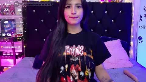 Snapshot of rose_smiley1 chatting on 29, 9, 2025 Rose online show from 29, 9, 2025