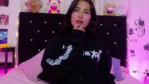 Rose online show from 19, 2, 2026