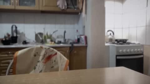 Snapshot of rosea_champagne chatting on 4, 10, 2025 Rose and the Collector online show from 4, 10, 2025