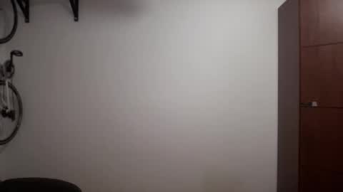 Snapshot of rosea_champagne chatting on 6, 10, 2025 Rose and the Collector online show from 6, 10, 2025