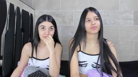 Rose y Miah online show from 15, 12, 2024