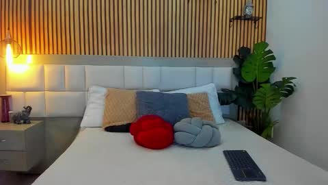 Snapshot of roseaurora chatting on 15, 11, 2025 roseaurora online show from 15, 11, 2025