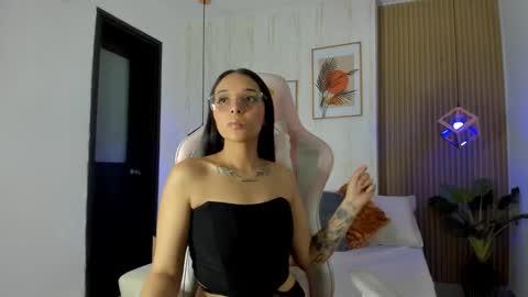 Snapshot of roseaurora chatting on 29, 11, 2025 roseaurora online show from 29, 11, 2025