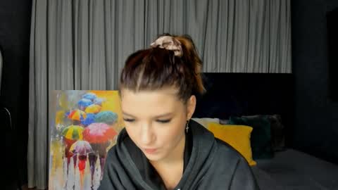 Snapshot of roseblanche2k chatting on 21, 12, 2024 Florin online show from 21, 12, 2024