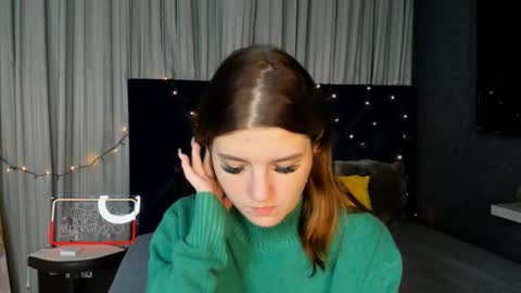 Snapshot of roseblanche2k chatting on 26, 12, 2024 Florin online show from 26, 12, 2024