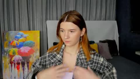 Snapshot of roseblanche2k chatting on 17, 2, 2025 Florin online show from 17, 2, 2025