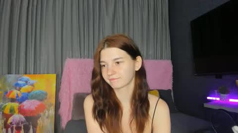 Snapshot of roseblanche2k chatting on 12, 10, 2025 Florin online show from 12, 10, 2025