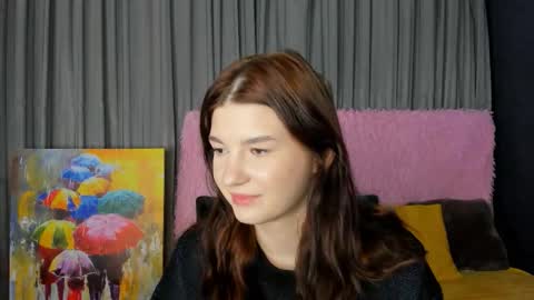 Snapshot of roseblanche2k chatting on 23, 11, 2025 Florin online show from 23, 11, 2025