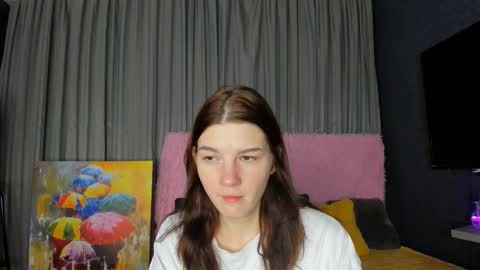 Snapshot of roseblanche2k chatting on 26, 11, 2025 Florin online show from 26, 11, 2025