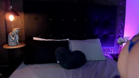 Rose  online show from 14, 2, 2026