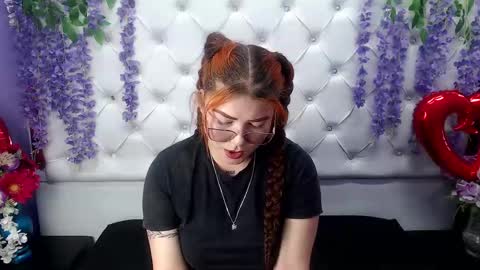 Snapshot of roselyn_arnold chatting on 12, 3, 2025 Julieta online show from 12, 3, 2025
