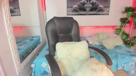 rosi_cooper online show from 5, 2, 2025