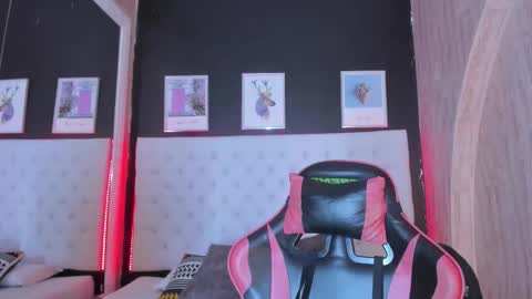 rosi_cooper online show from 2, 10, 2025