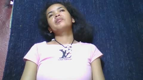 rosia685234 online show from 4, 3, 2025