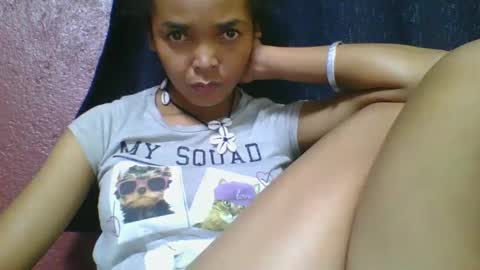 rosia685234 online show from 5, 3, 2025