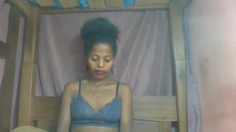 Snapshot of rosiahot1 chatting on 18, 2, 2025 rosia online show from 18, 2, 2025