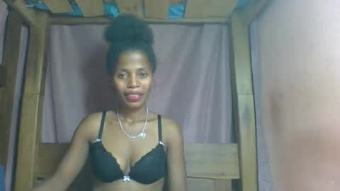 Snapshot of rosiahot1 chatting on 22, 2, 2025 rosia online show from 22, 2, 2025