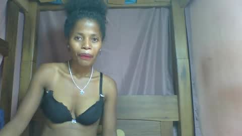 Snapshot of rosiahot1 chatting on 22, 2, 2025 rosia online show from 22, 2, 2025