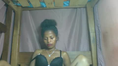 Snapshot of rosiahot1 chatting on 26, 2, 2025 rosia online show from 26, 2, 2025