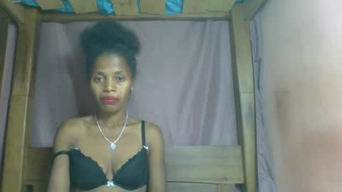 Snapshot of rosiahot1 chatting on 26, 2, 2025 rosia online show from 26, 2, 2025