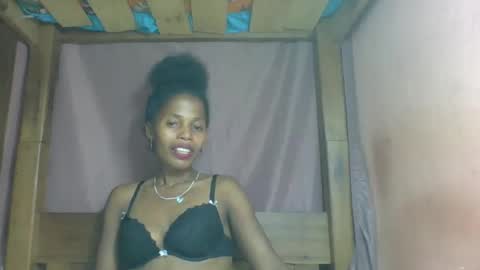Snapshot of rosiahot1 chatting on 1, 3, 2025 rosia online show from 1, 3, 2025