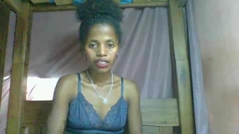Snapshot of rosiahot1 chatting on 2, 3, 2025 rosia online show from 2, 3, 2025