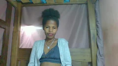 Snapshot of rosiahot1 chatting on 3, 3, 2025 rosia online show from 3, 3, 2025