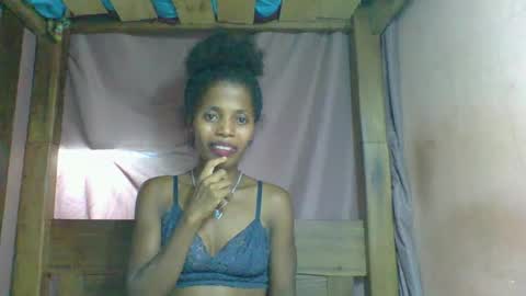 Snapshot of rosiahot1 chatting on 3, 3, 2025 rosia online show from 3, 3, 2025