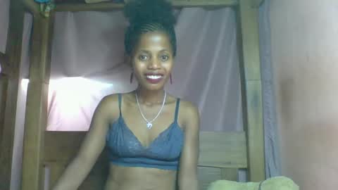 Snapshot of rosiahot1 chatting on 7, 3, 2025 rosia online show from 7, 3, 2025