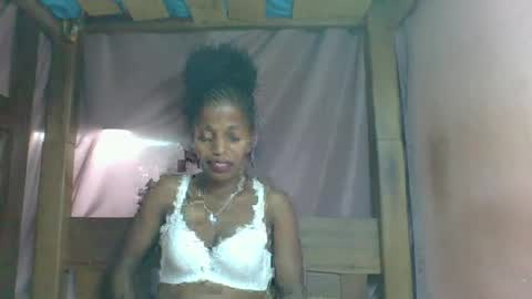 Snapshot of rosiahot1 chatting on 8, 3, 2025 rosia online show from 8, 3, 2025