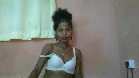 Snapshot of rosiahot1 chatting on 10, 3, 2025 rosia online show from 10, 3, 2025