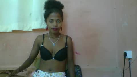 Snapshot of rosiahot1 chatting on 10, 3, 2025 rosia online show from 10, 3, 2025