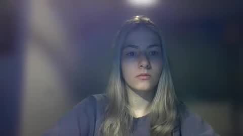 Snapshot of rosie_june chatting on 13, 2, 2025 Rosie online show from 13, 2, 2025