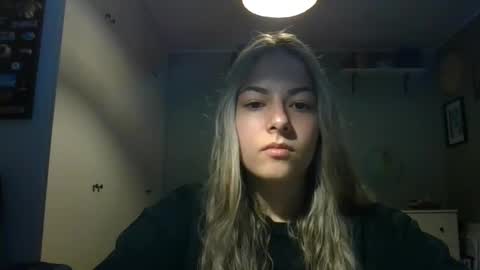 Snapshot of rosie_june chatting on 21, 2, 2025 Rosie online show from 21, 2, 2025