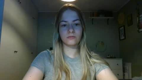 Snapshot of rosie_june chatting on 17, 9, 2025 Rosie online show from 17, 9, 2025