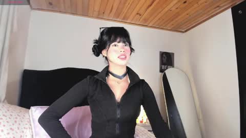 Rosieeee  online show from 29, 4, 2026