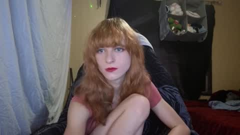 Rosieneko2033 online show from 18, 11, 2025