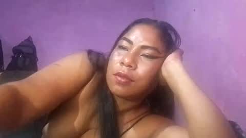 Snapshot of rosmerynava chatting on 10, 1, 2025 rosmerynavarro online show from 10, 1, 2025