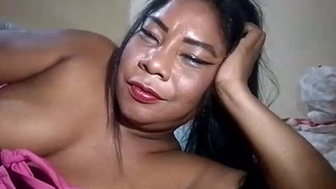 Snapshot of rosmerynava chatting on 25, 2, 2025 rosmerynavarro online show from 25, 2, 2025