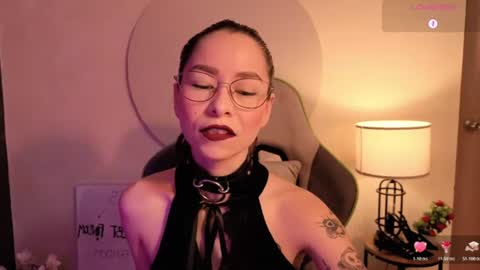Snapshot of rosse_98_ chatting on 14, 6, 2026 Miss Rosse online show from 14, 6, 2026