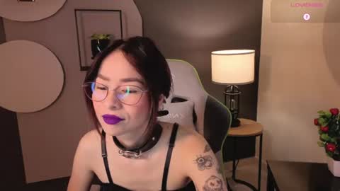 Snapshot of rosse_98_ chatting on 11, 7, 2026 Miss Rosse online show from 11, 7, 2026